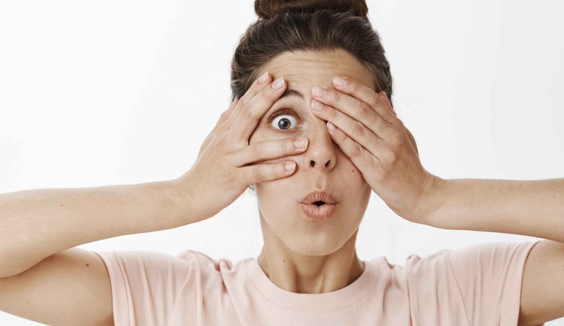 causas-sintomas-ojos-rojos-pican-el-puerto-optica-vidal-3993